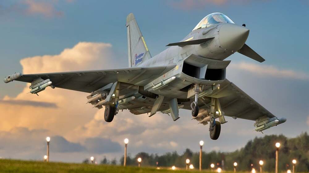 Eurofighter-Typhoon-4