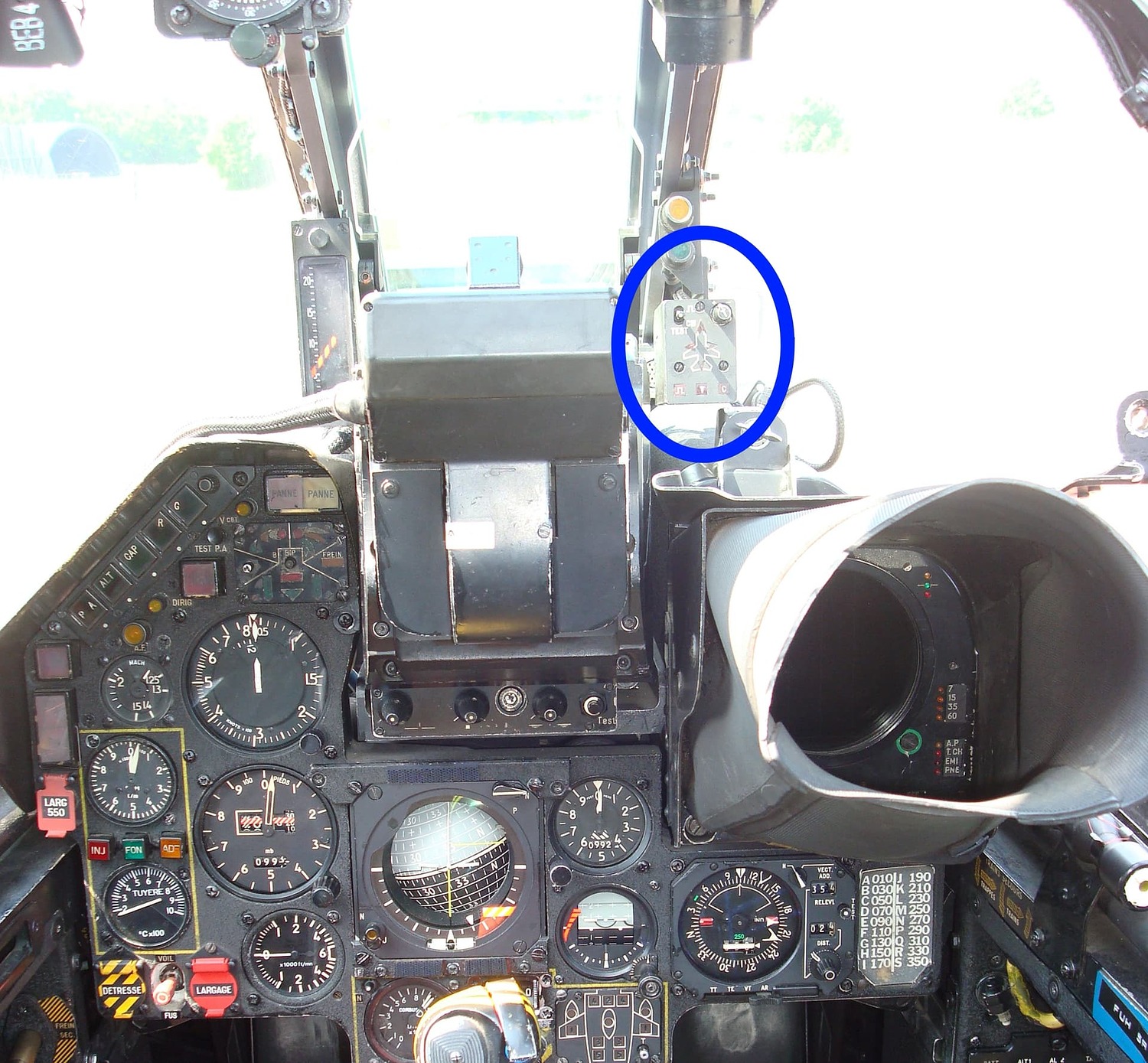 Where is the RWR in the Mirage F1C, F1C-200 cockpit - Simulator Battle ...