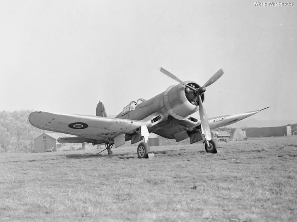 Vought Corsair Mk.I: The Long Nosed Pirate (i) - Aircraft