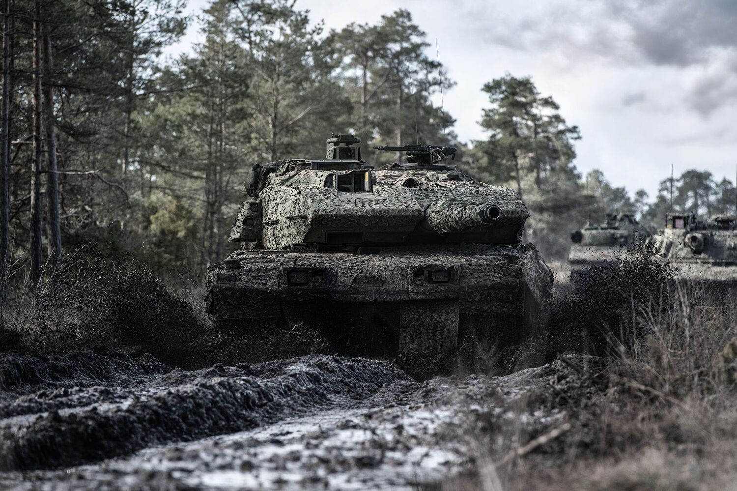 STRV 122 Technical Data and Discussion - Ground Vehicle - War Thunder ...