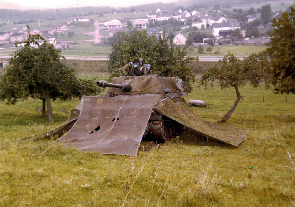 400 1975 Eifel September FTX BLACK TEMBO