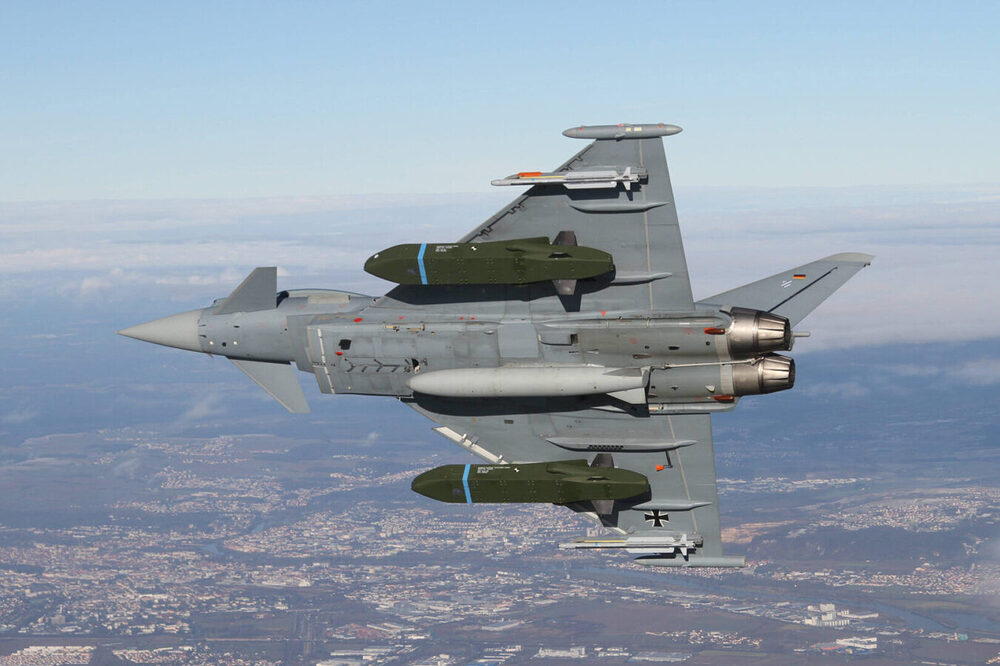 Taurus-am-Eurofighter_Bild_Airbus-Defence-and-Space