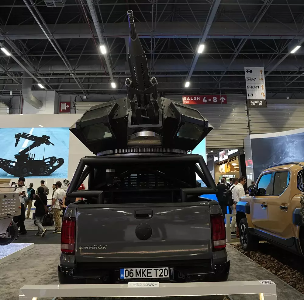 Volkswagen Amarok (TOLGA 20mm Revolver) İDEF 2025 - 1