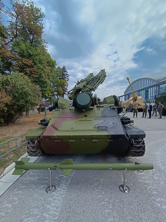 Strela-10MS1 with Strela-MS1 shown