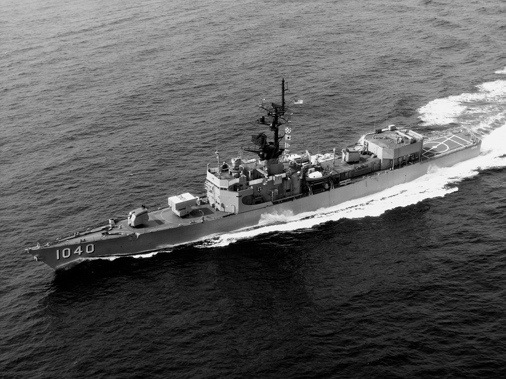USS Garcia (DE-1040) underway at sea off Newport, Rhode Island (USA), on 18 August 1972