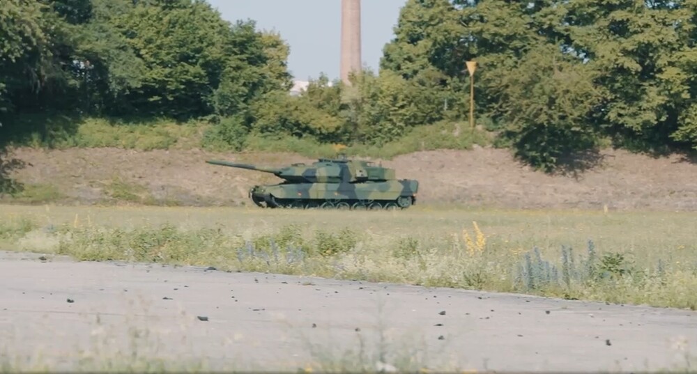 STRV 123A 4