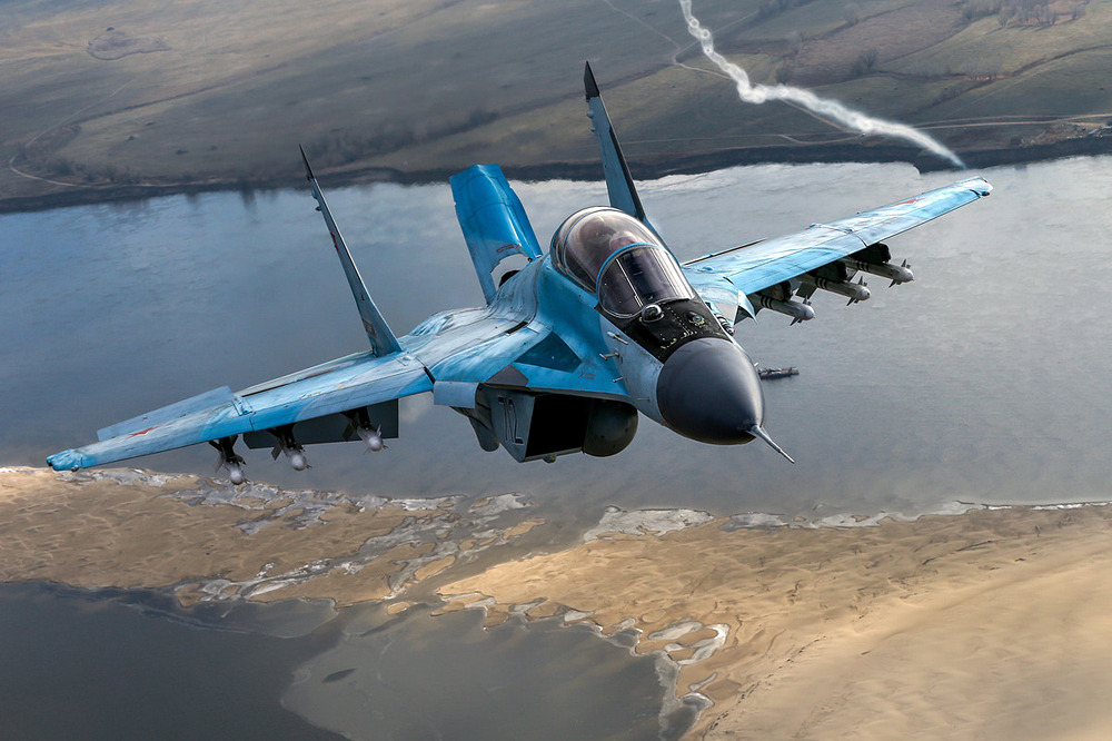 MiG-35UB carrying R-73 missiles