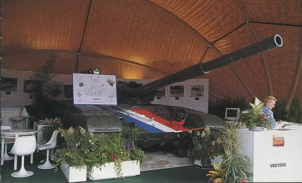 t-72m1-fitted-with-leclerc-engine-v0-ofhq1hzxevkg1