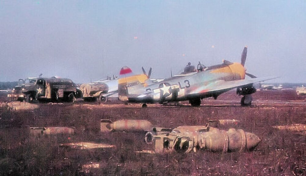 1280px-P-47d-406fg-1944
