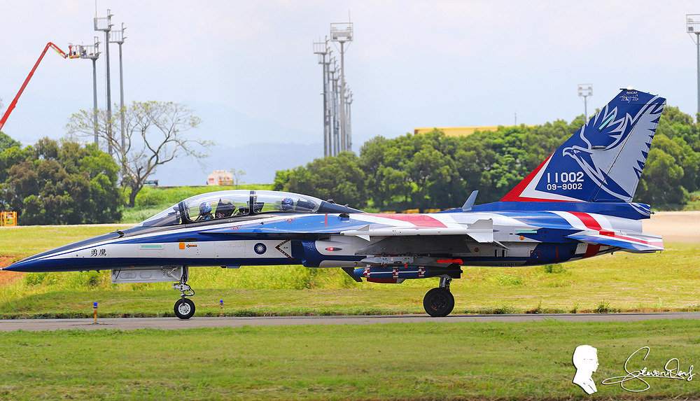 1761327814486161899924301913633