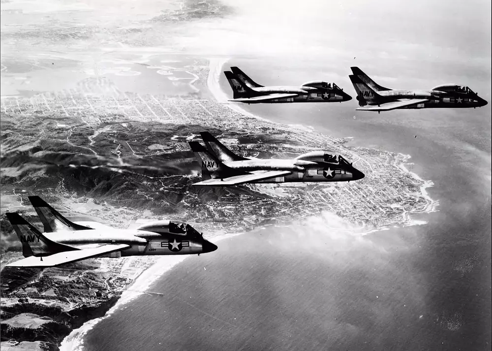 vought-f7u-3-cutlass-formation-in-flight-2100x1500-v0-vsep5vq2gieb1