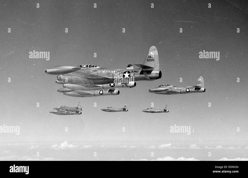 the-republic-f-84e-1-re-thunderjet-operated-by-the-ohio-air-national-D5XN34