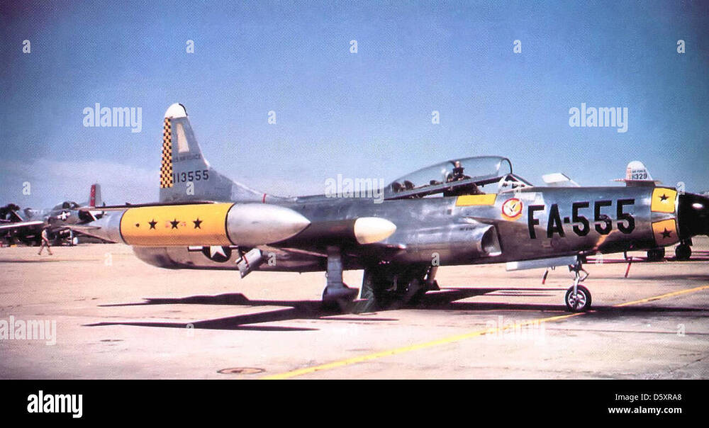lockheed-f-94c-1-lo-starfire-of-the-27th-fis-griffiss-afb-new-york-D5XRA8
