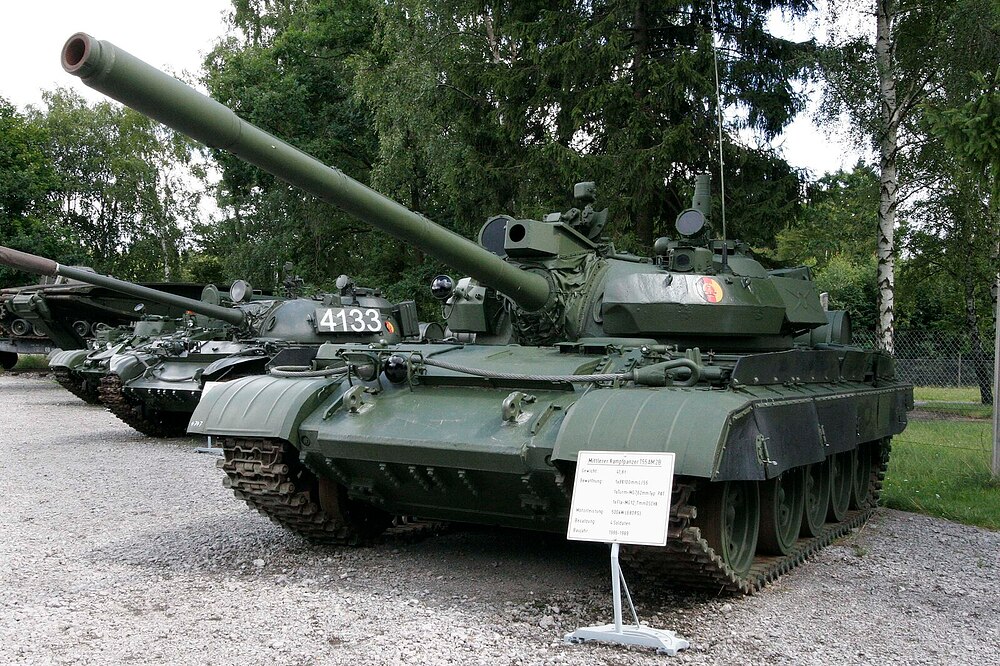 T-55AM2B_at_Panzermuseum_Munster