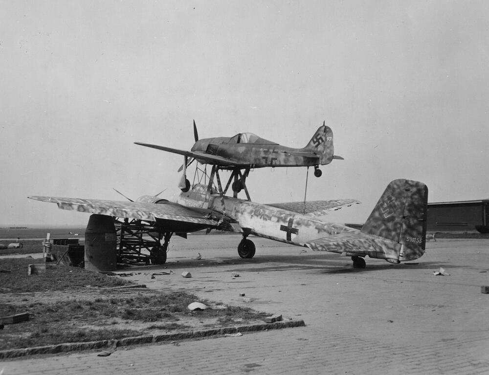 focke-wulf-fw-190-junkers-ju-88-mistel-composite-aircraft-v0-v2ltppoueg5e1