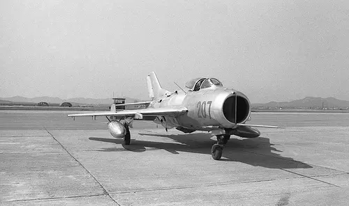 F-6 207
