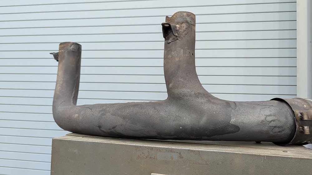 PXL_20251216_230845739