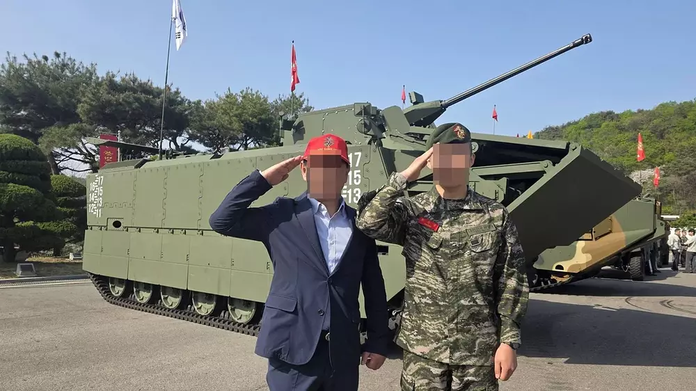 south-korean-marine-corps-new-assault-amphibious-vehicle-v0-trfkq164lm1h1.jpg
