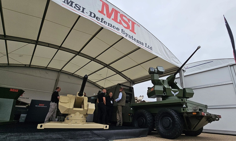 SUPACAT HMT TERRAHAWK LW30M 2