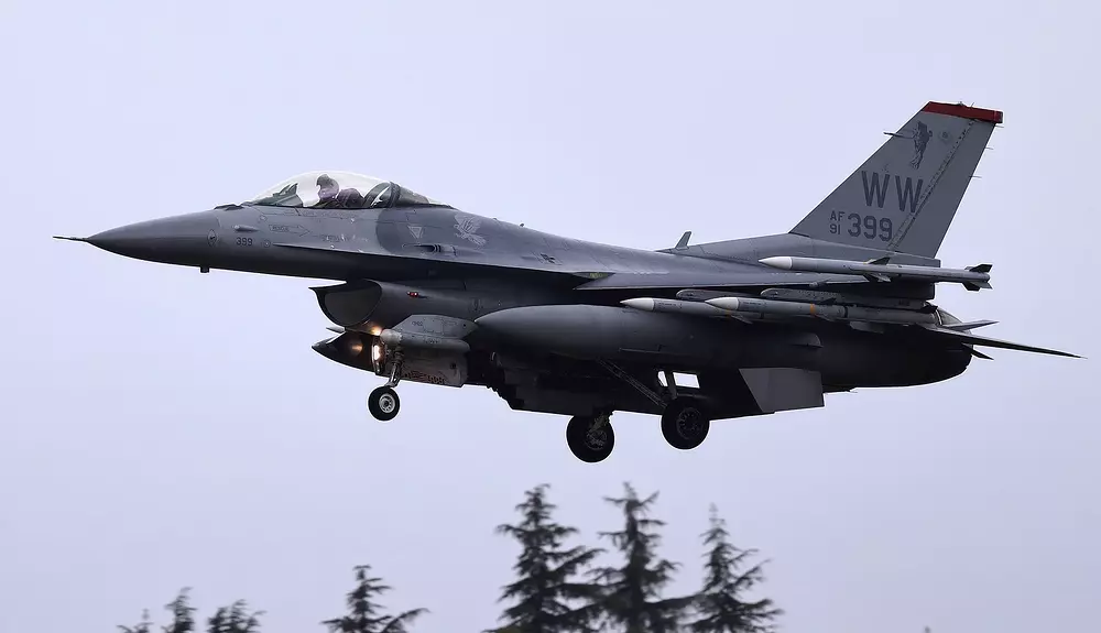 message-editor_1618858405960-f-16cm91-399