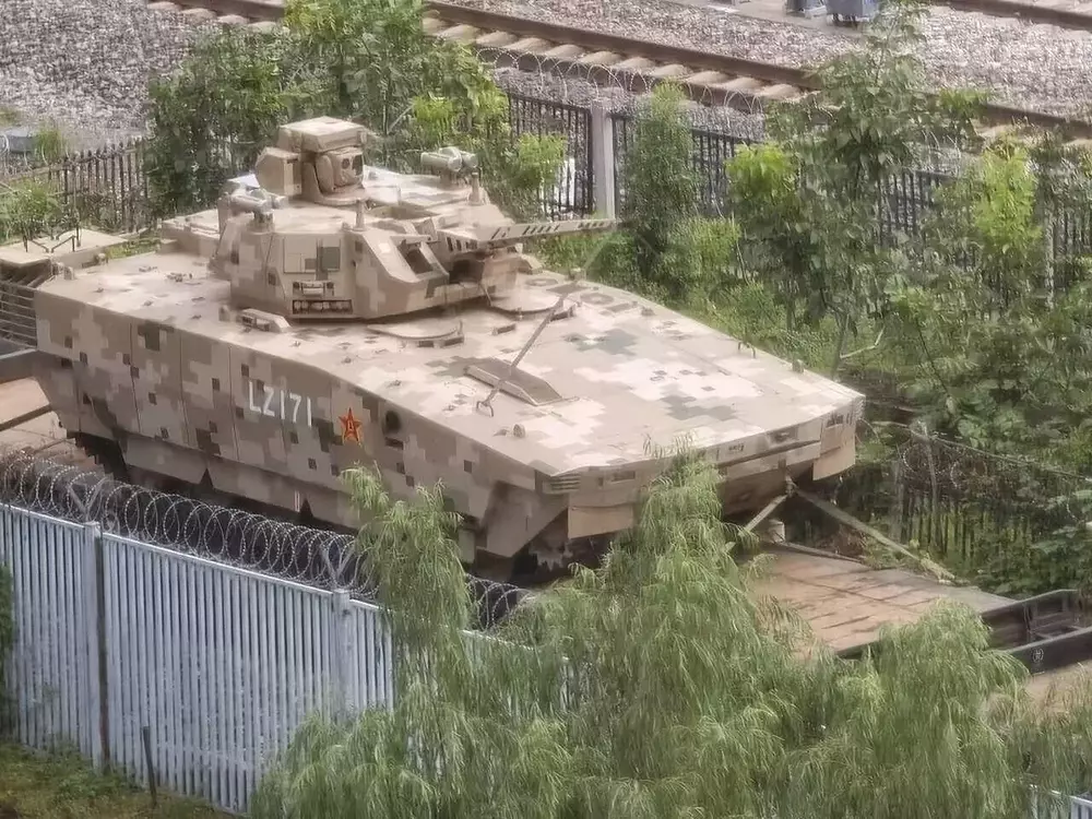 alleged-picture-of-the-chinese-4th-generation-mbt-and-v0-ewbsubr0xajf1