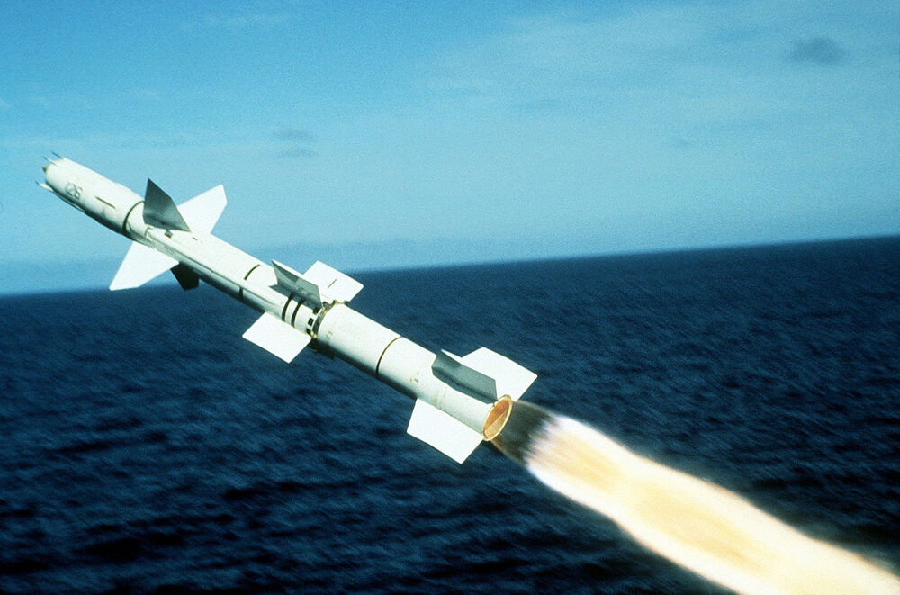 1280px-Final_US_Navy_RIM-8_Talos_firing_1979