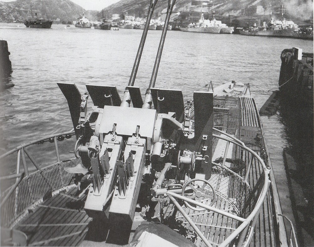 WNGER_37mm-69_mk42_twin_U-190_pic