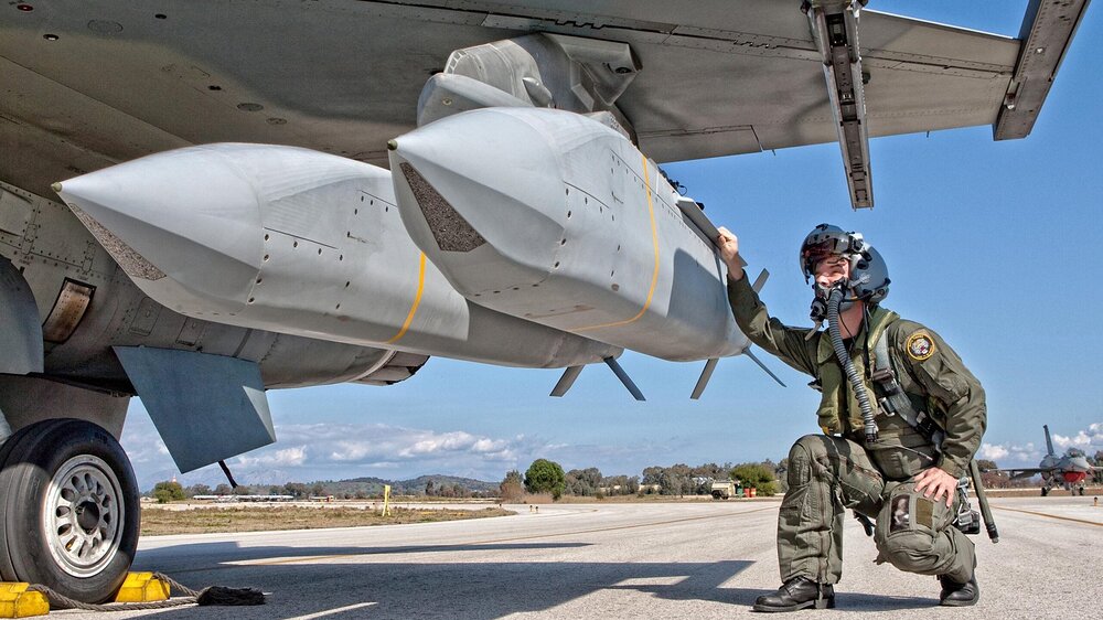 JSOW_F-16_GREECE-scaled