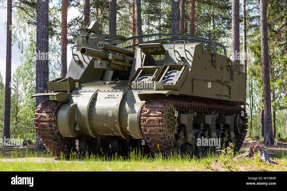 the-m7-priest-105-mm-howitzer-motor-carriage-was-the-first-self-propelled-gun-in-norwegian-army-service-the-only-surviving-m7-is-on-display-at-rena-W15BHE