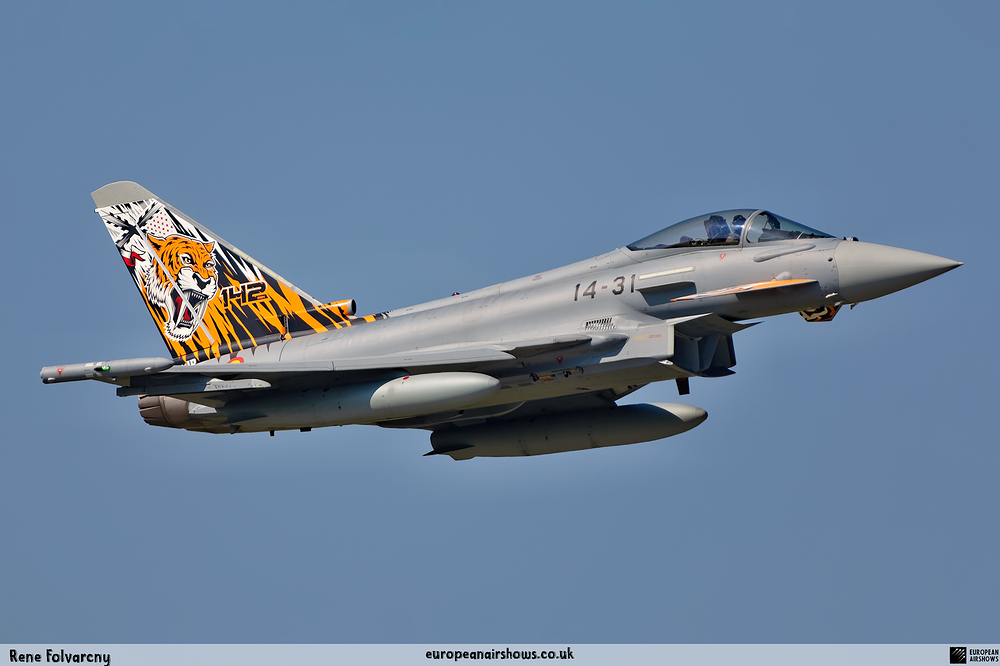 Spanish-Typhoon-(4)