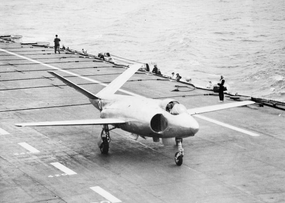 vickers-supermarine-508-prototype-vx133-during-trials-on-v0-uelh206tm9va1