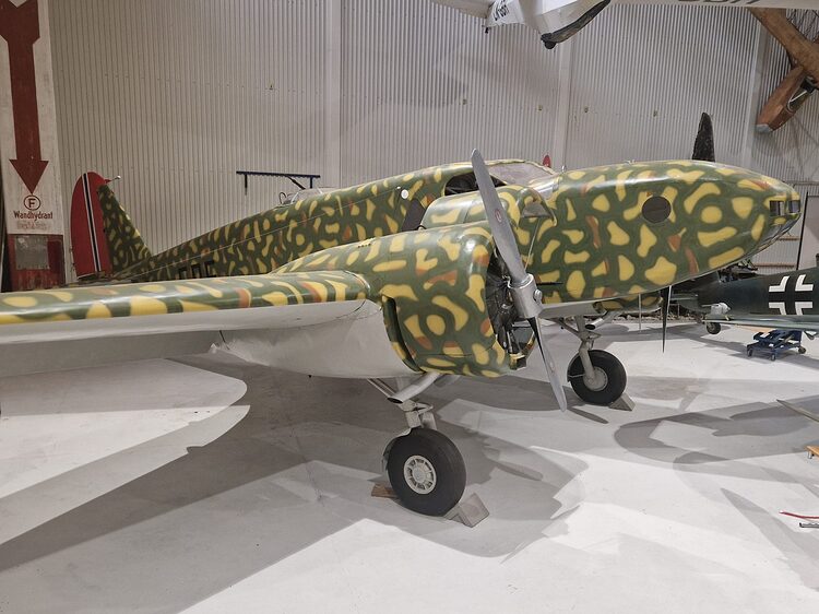 Caproni-Ca.-310-2048x1536