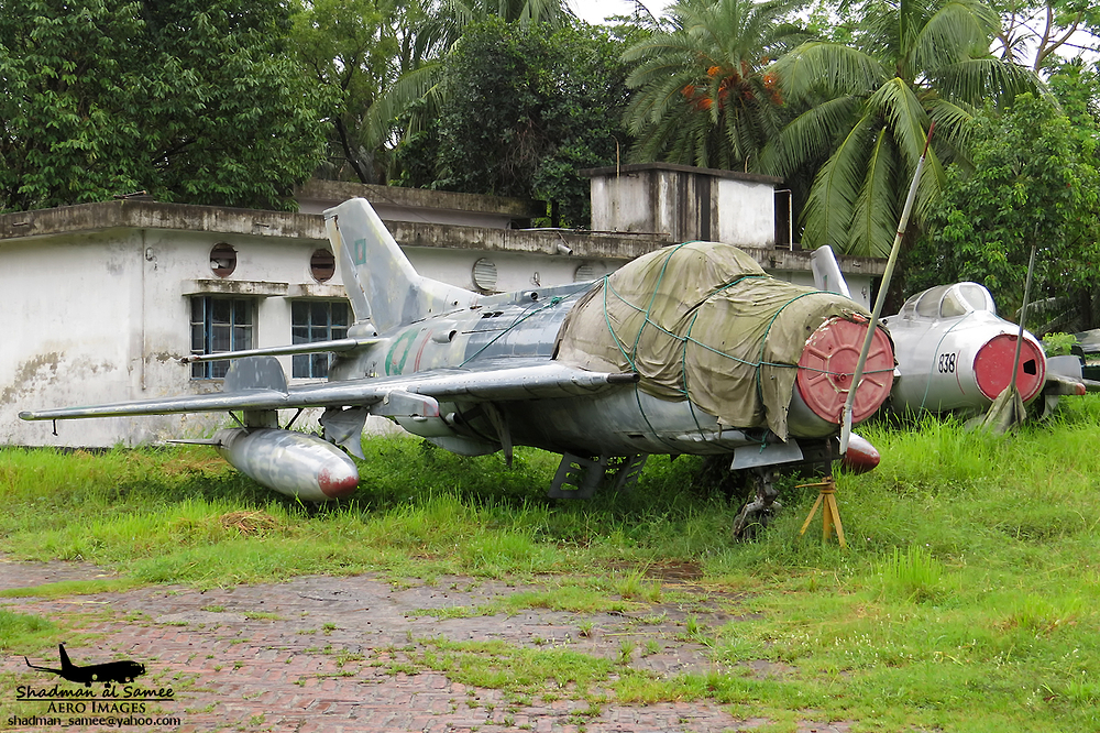 1421_Bangladesh_Air_Force_Shenyang_F-6_(27227200864)