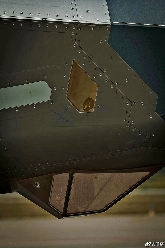 img-176850688746720b66e84199c27c9dc5e4773b4c3981f9f74da1a2c05094404e9163e4ee0b726