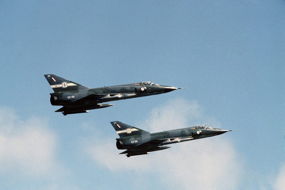 Two_Mirage_III_of_the_Royal_Australian_Air_Force-scaled