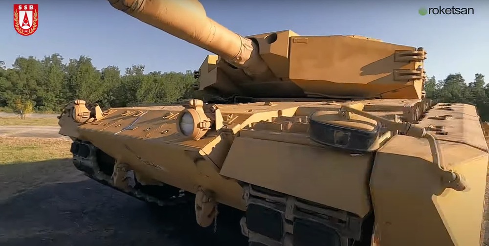 Leopard 2A4T1 - 22