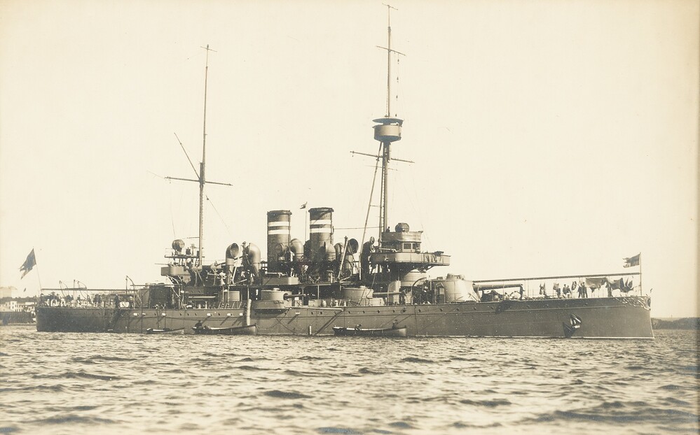 D 8807