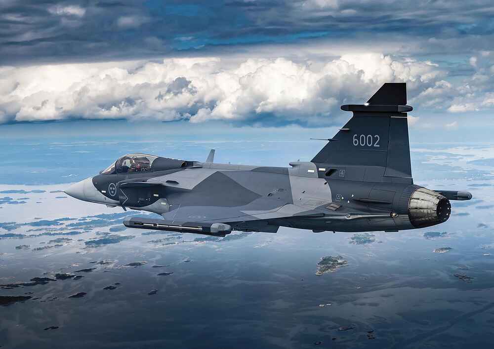 RDT_20251209_1243382776251525247488240