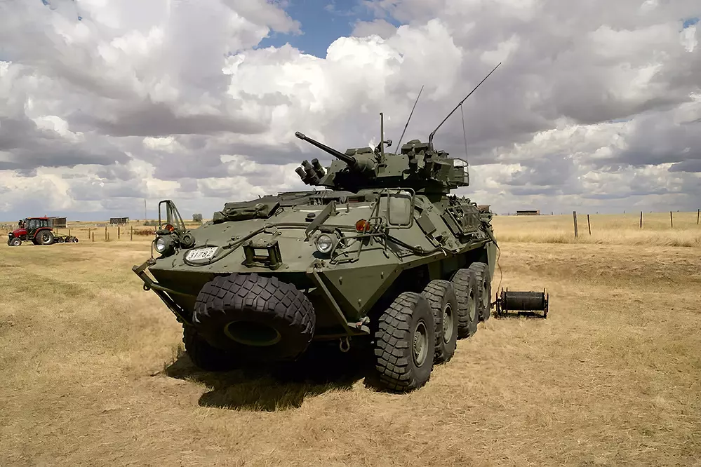 LAV-25-01