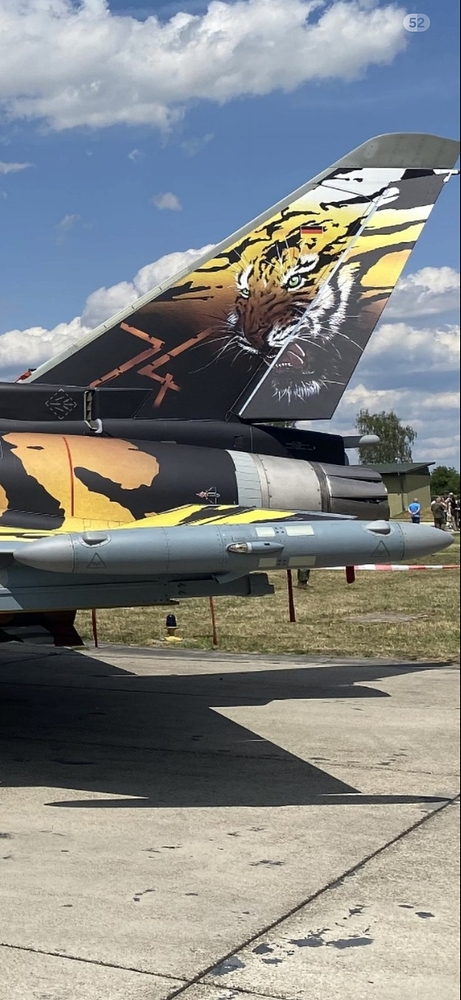 Screenshot_20251206_190509_OneDrive