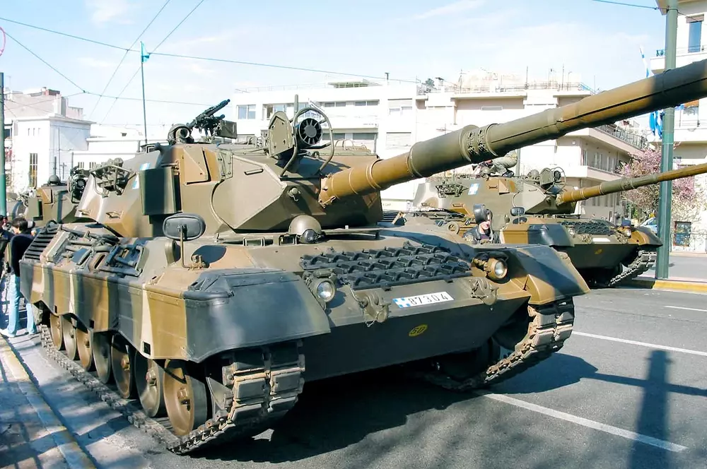 mbt-ale-LEOPARD-1A3-GR-gre-2.jpg