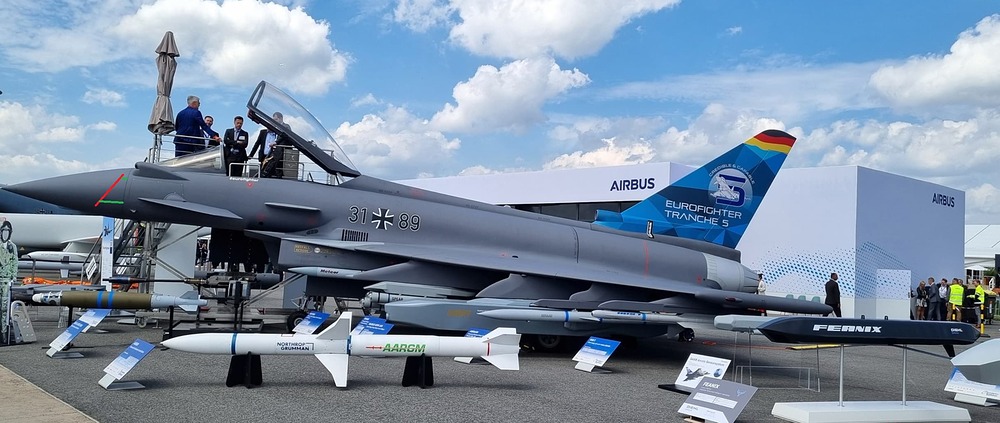 Screenshot 2025-10-08 010110