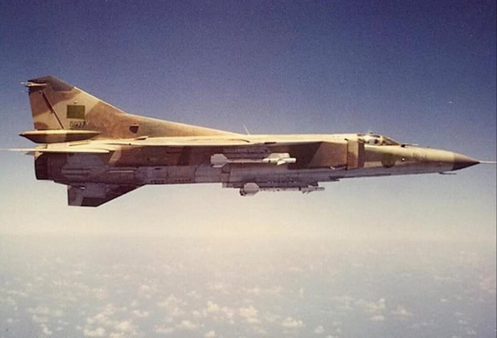 Mikoyan-Gurevich MiG-23MS Flogger-E – The Monkey Model