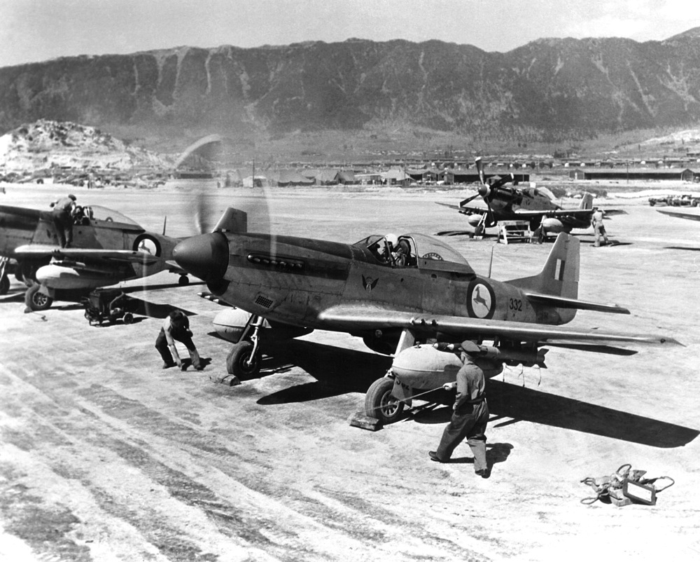 F-51Ds_2_Sqn_SAAF_Korea_May_1951