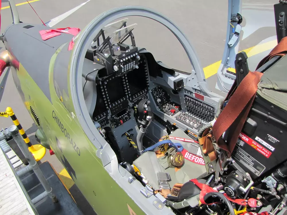 embraer-a-29b-super-tucano-aircraft-of-the-ecuadorian-air-v0-top3j69xbzua1