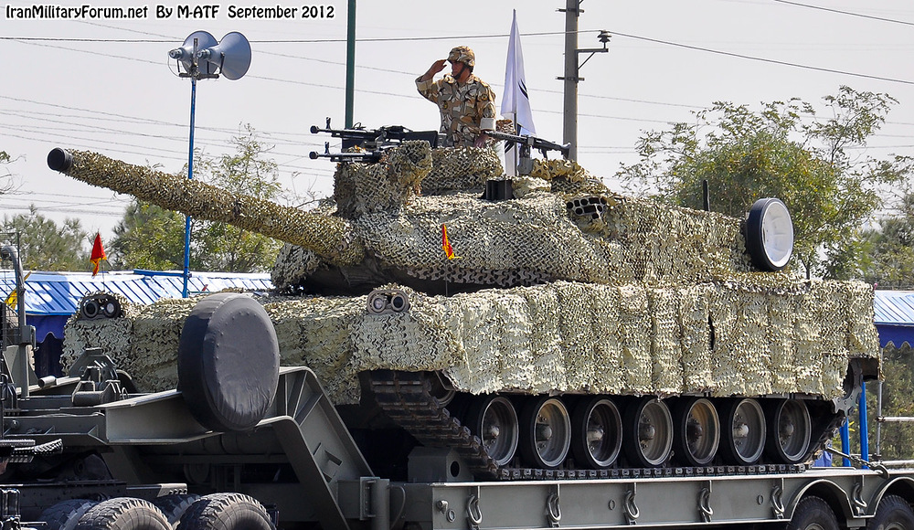 Sacred_Defence_Week_parade,_2012,in_Tehran(107)