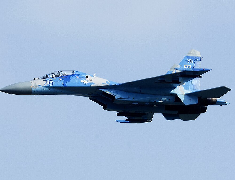 Su-27UB1M_-_Blue_70