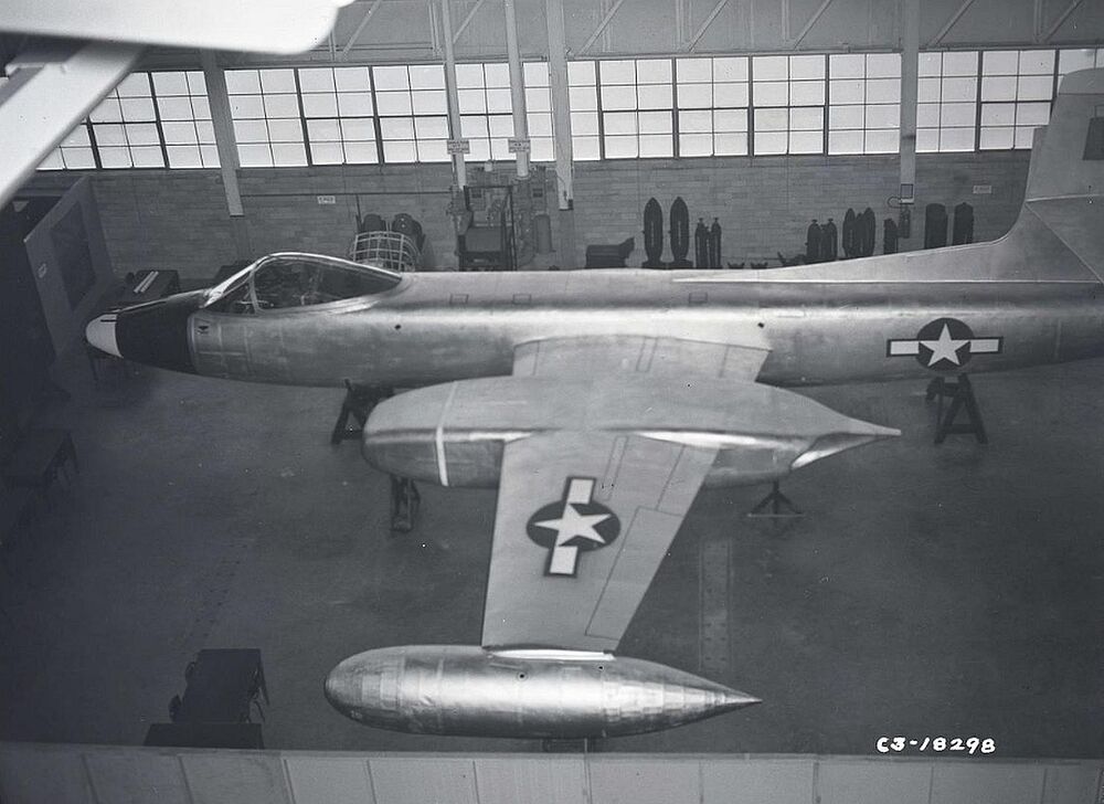 Curtiss-Wright_XF-87_Blackhawk-mockup-1