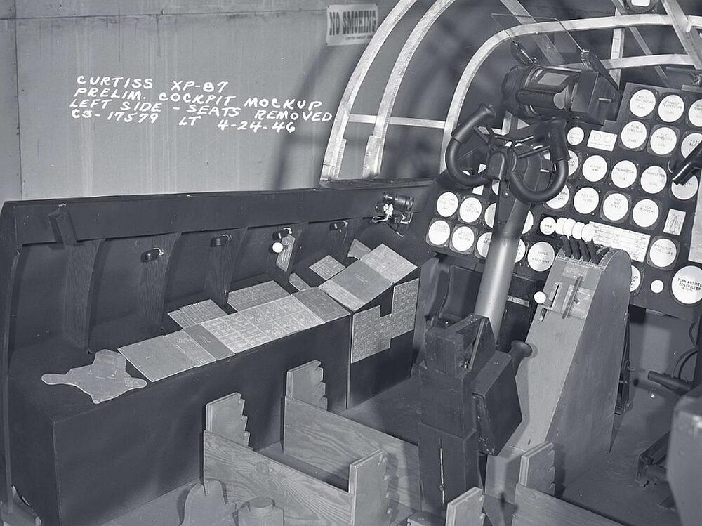 Curtiss-Wright_XF-87_Blackhawk-mockup-9