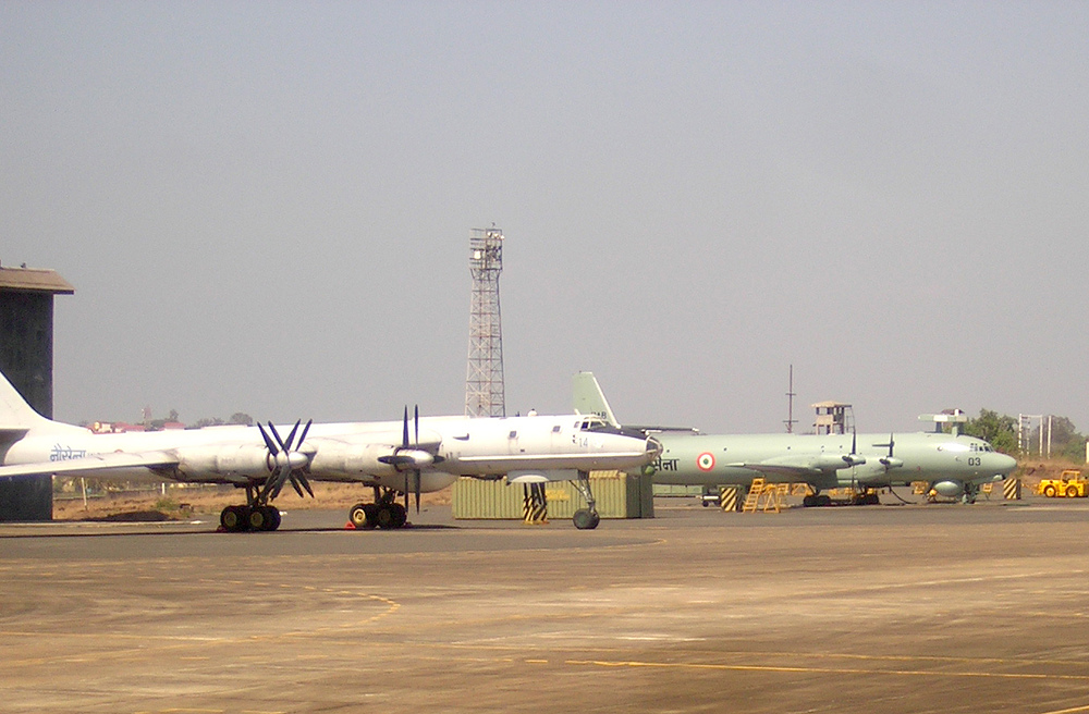IAF_Tu-142_and_Il-38